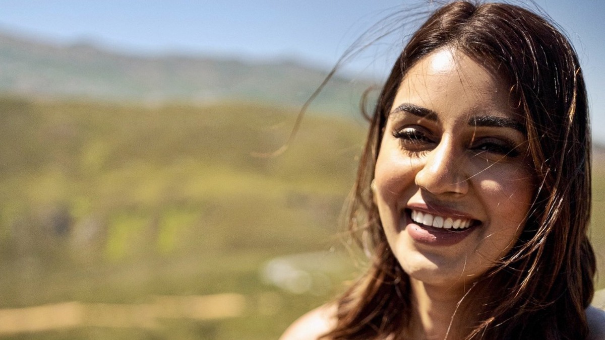 Sanjana Ganesan