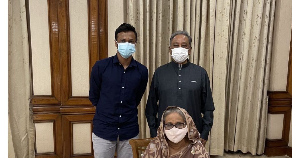 बांग्लादेश के इस खिलाड़ी ने राजनीति में उतरते ही मारी बाउंड्री, जीता एकतरफा चुनाव shakib al hassan