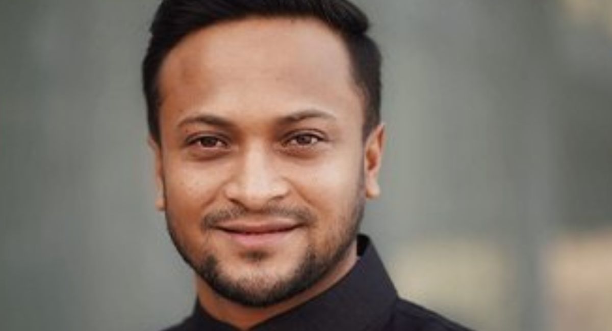 बांग्लादेश के इस खिलाड़ी ने राजनीति में उतरते ही मारी बाउंड्री, जीता एकतरफा चुनाव shakib ul hassan