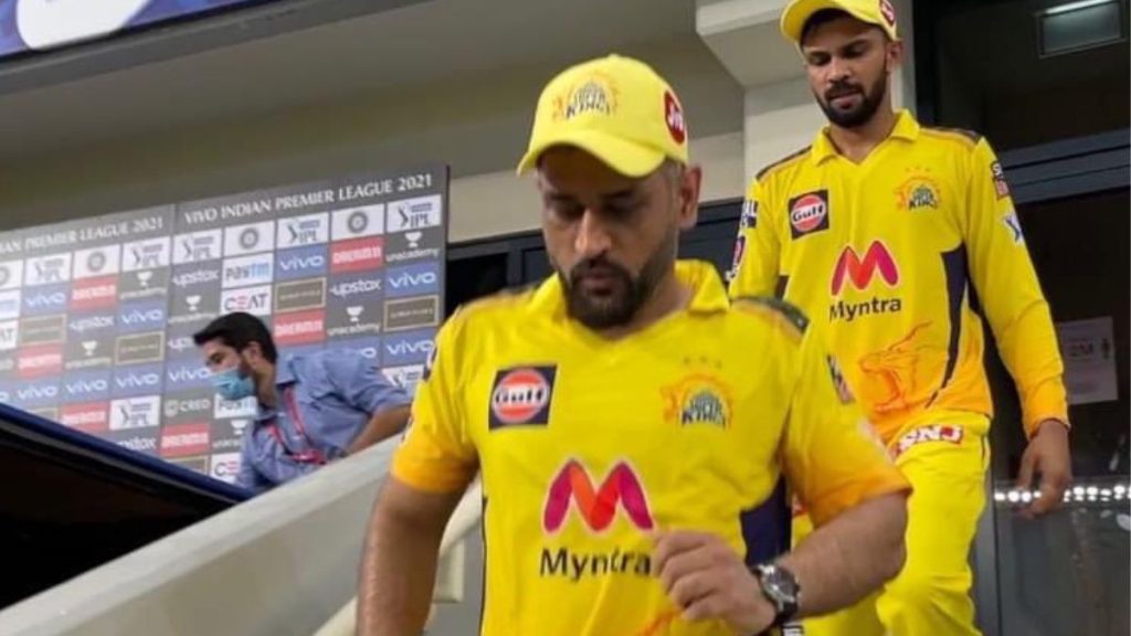 MS Dhoni and Ruturaj Gaikwad