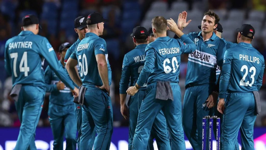 NZ vs UGA, T20 WORLD CUP 2024: टी 20 विश्व कप 2024 में न्यूजीलैंड ने दिखाया अपना विकराल रूप, युगांडा को किया 40 रनों पर ढेर NZ vs UGA, T20 WORLD CUP 2024: टी 20 विश्व कप 2024 में न्यूजीलैंड ने दिखाया अपना विकराल रूप, युगांडा को किया 40 रनों पर ढेर