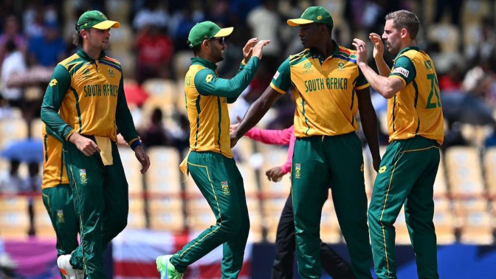 ENG vs SA, T20 WORLD CUP 2024: टी 20 विश्व कप 2024 में दक्षिण अफ्रीका ने इंग्लैंड को सात रन से हराया, हैरी ब्रूक की अर्धशतकीय पारी गई बेकार ENG vs SA, T20 WORLD CUP 2024: टी 20 विश्व कप 2024 में दक्षिण अफ्रीका ने इंग्लैंड को सात रन से हराया, हैरी ब्रूक की अर्धशतकीय पारी गई बेकार