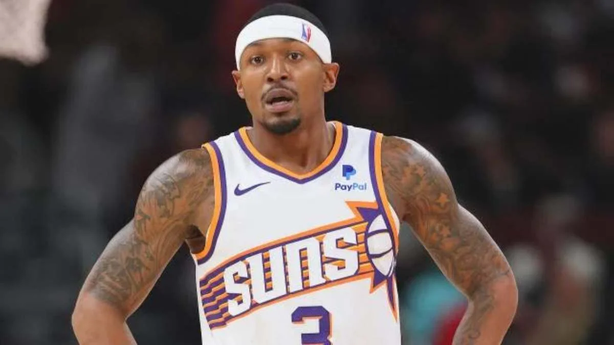 NBA: जानिए कौन हैं, NBA के वों खिलाड़ी जिन्होंने अपनी टीमों के साथ $200 मिलियन के साथ किया समझौता