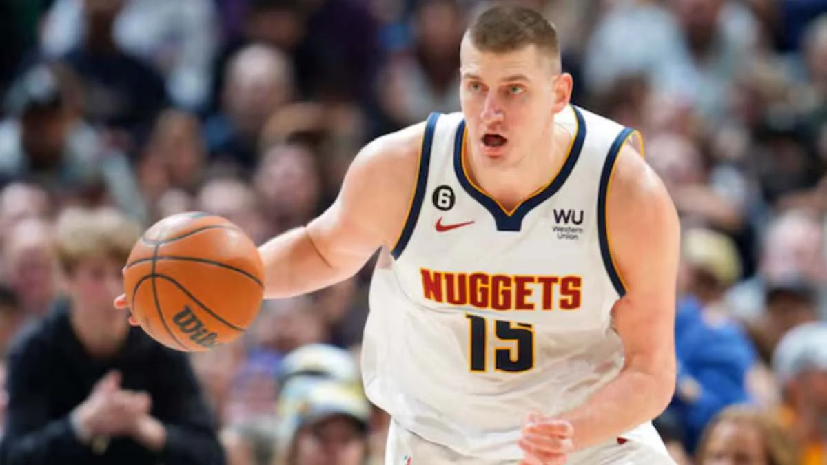 NBA: जानिए कौन हैं, NBA के वों खिलाड़ी जिन्होंने अपनी टीमों के साथ $200 मिलियन के साथ किया समझौता