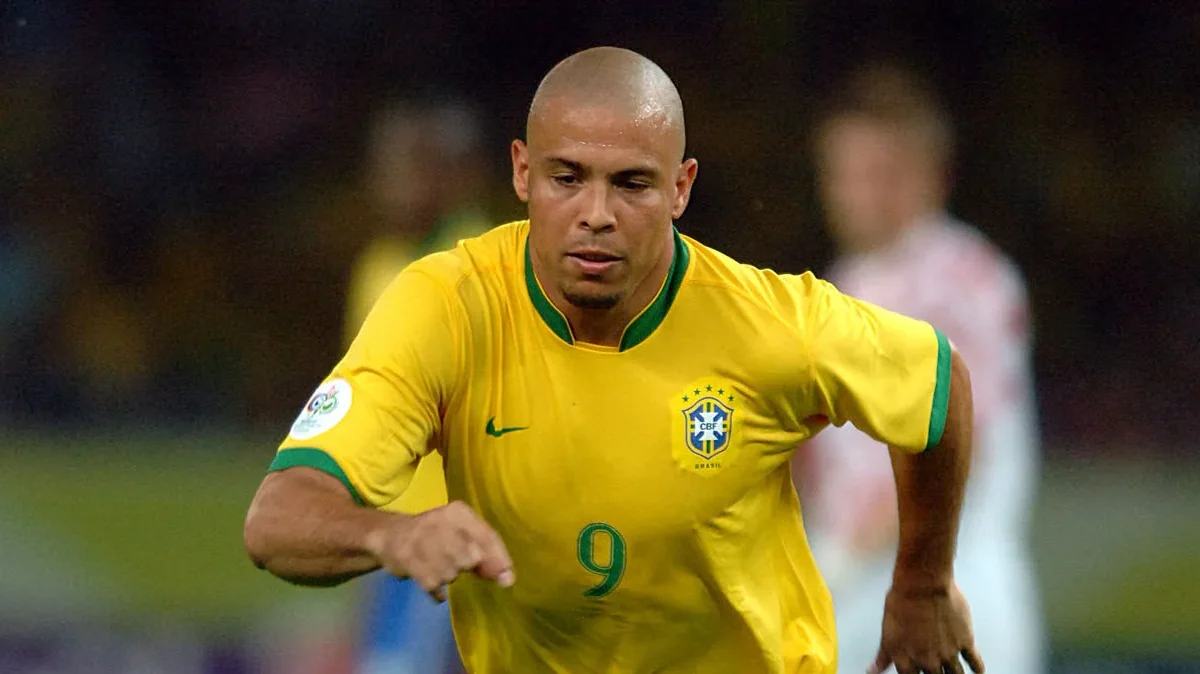 Ronaldo Nazario (Footballers Whom Virat Kohli Follows on Instagram)