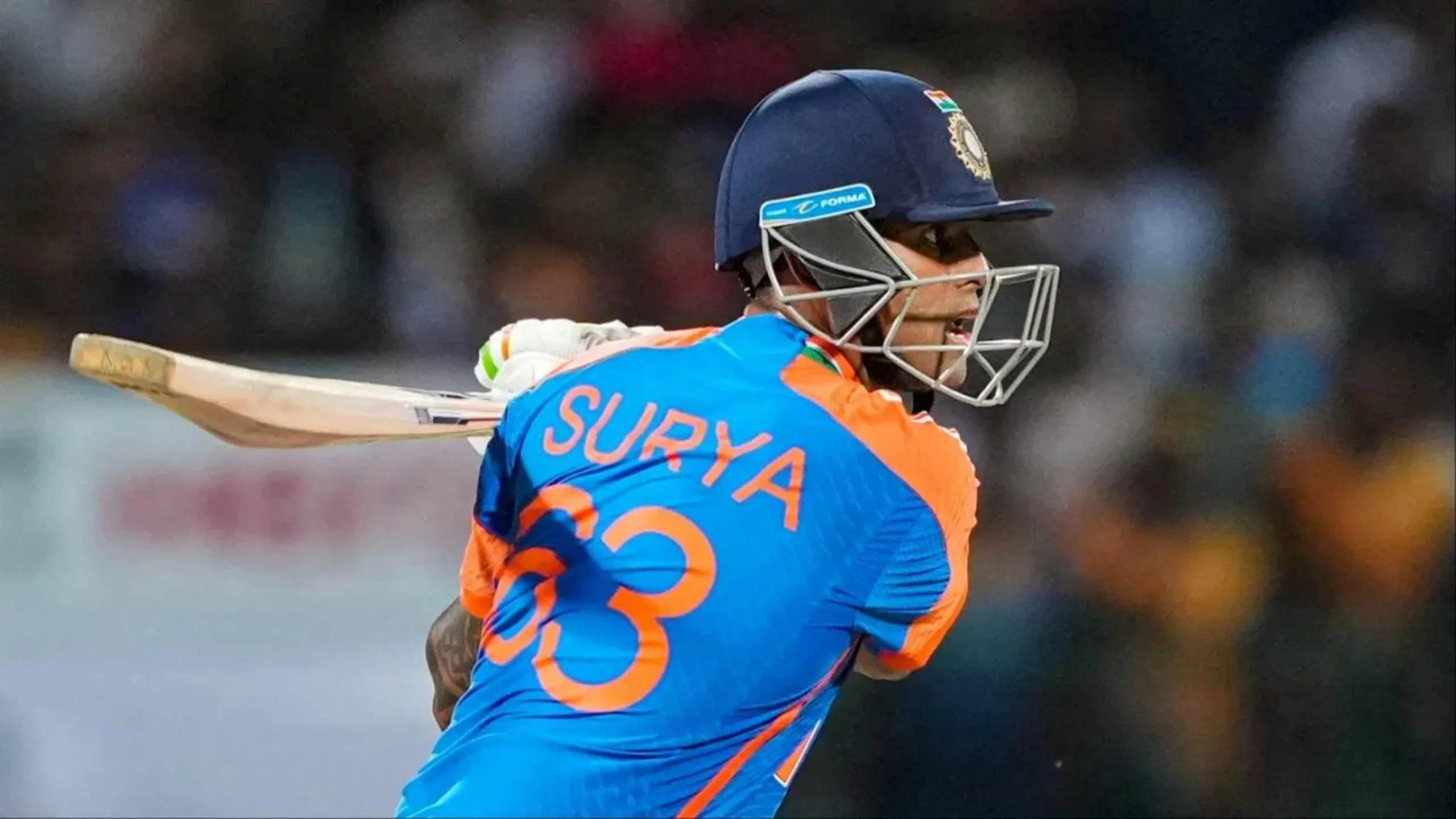 5 batsmen who most fifty plus score with strike rate of 200