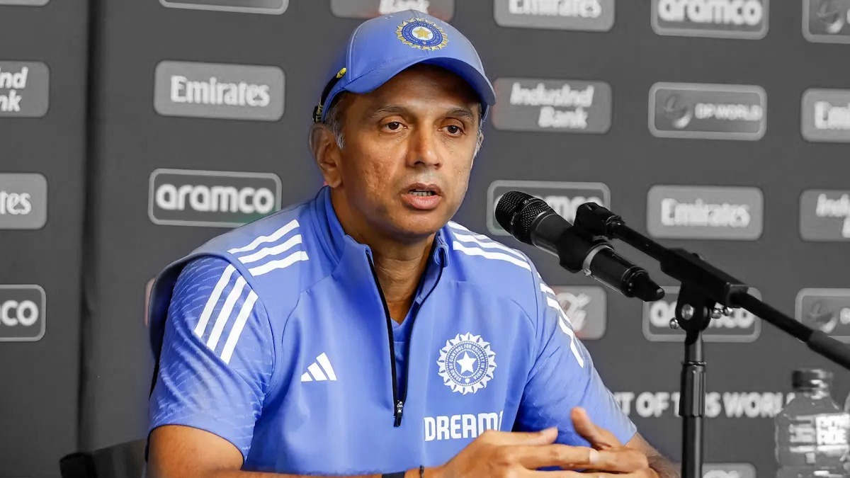 BCCI's Earnings: जानिए आखिर क्यों ? BCCI को हो सकता है करोड़ो का नुकसान, सरकार बंद करवा सकती है इन चीजों का विज्ञापन