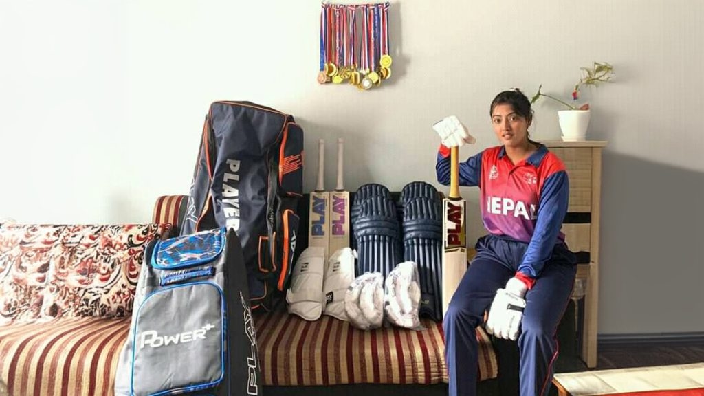 जानिए कौन है नेपाल की यह ग्लैमरस महिला खिलाड़ी, फैंस जिसके खूबसूरती के हैं कायल  