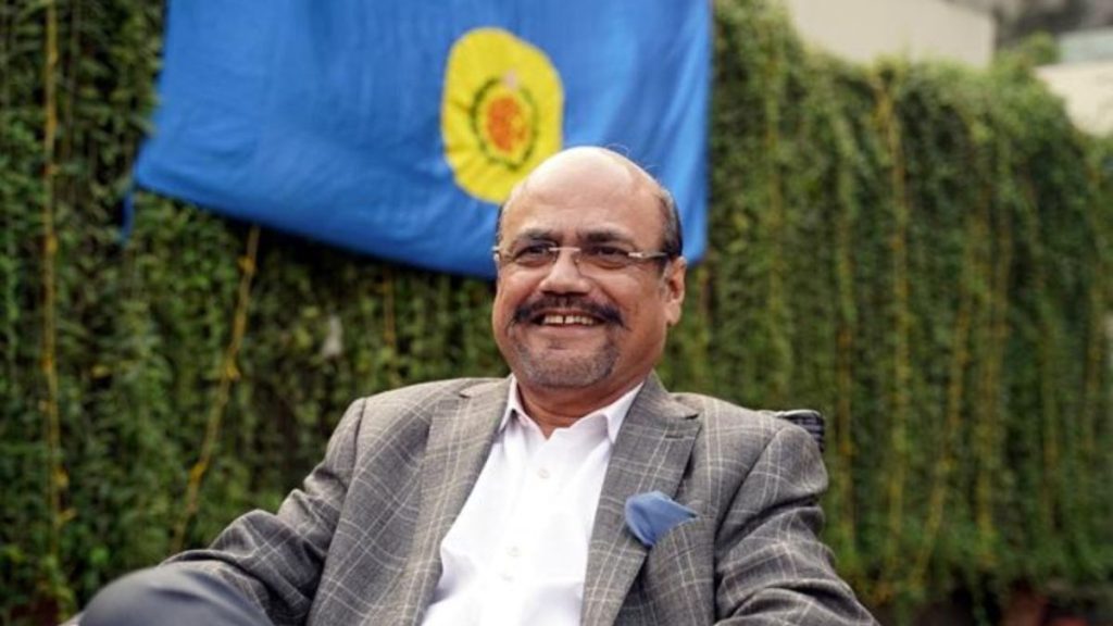 Bangladesh Cricket Team: बांग्लादेश क्रिकेट बर्बादी की राह पर, भारत और पाकिस्तान के खिलाफ सीरीज से पहले दिग्गज ने दे दिया इस्तीफा