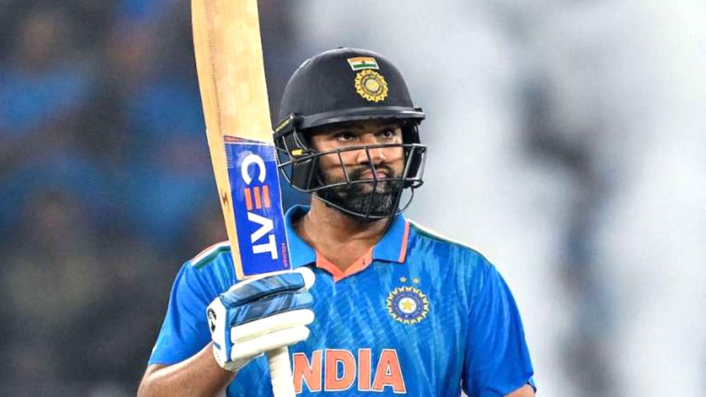 Rohit Sharma Achieved a Big Feat By Playing a Brilliant Inning Of 58 runs in 47 Balls in SL vs IND 1st ODI