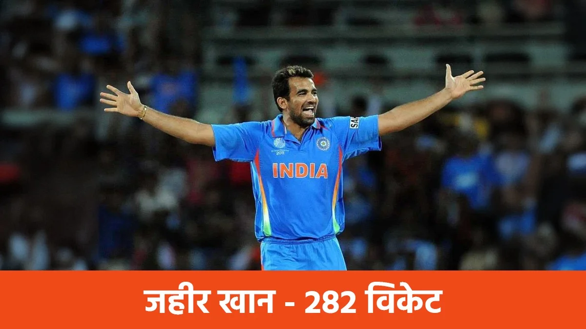 Top 5 Indian Bowlers Who have Taken Most wickets in ODI Cricket