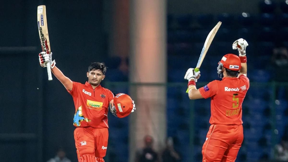 Delhi Premier League: दिल मांगे मोर….. प्रियांस आर्य ने जड़ा तूफानी अंदाज में शतक, रन के मामले में भी सबसे आगे