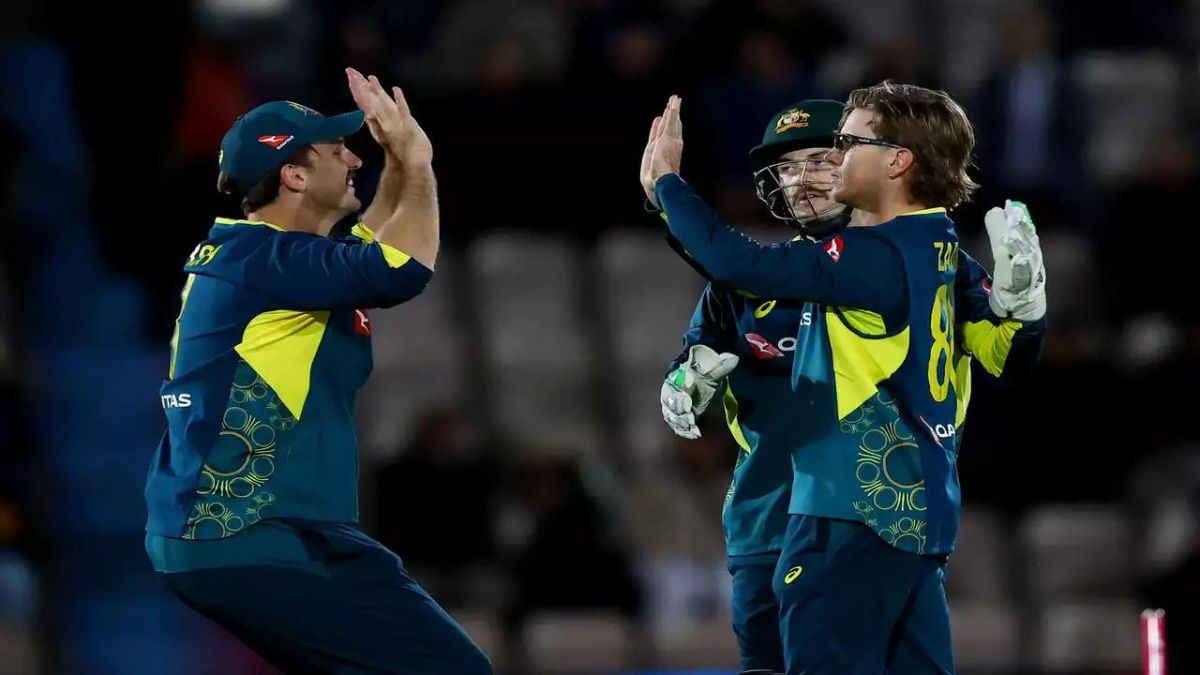 Australia defeated England