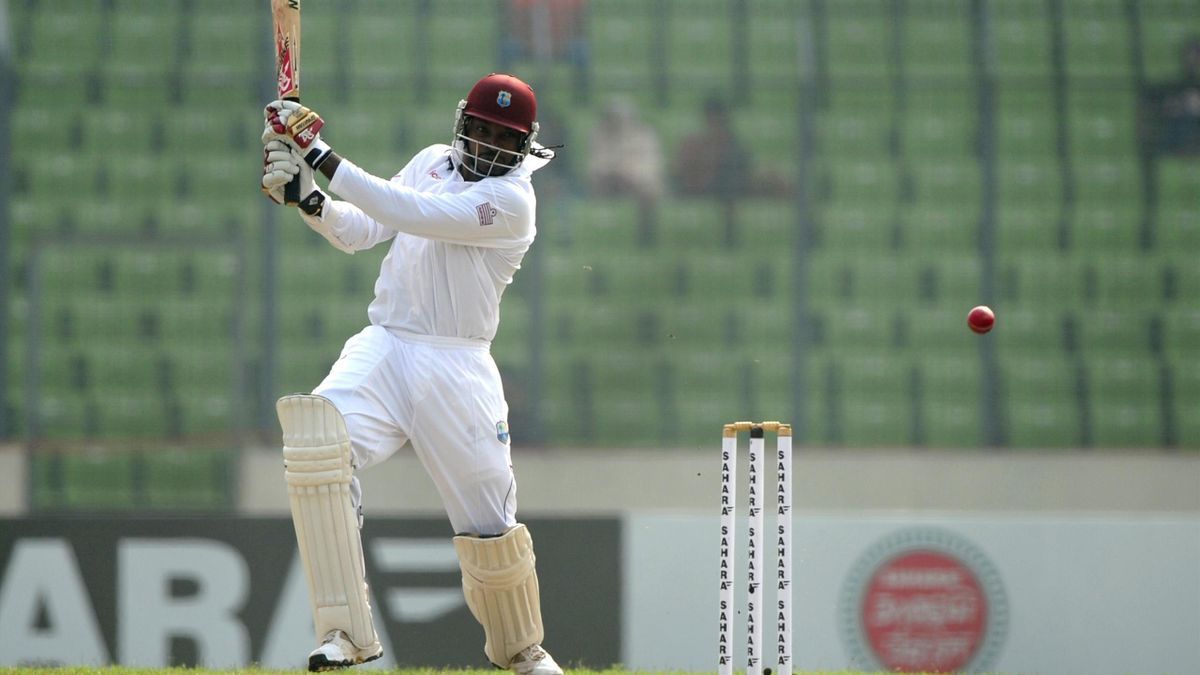 Chris Gayle: यूनिवर्स बॉस क्रिस गेल के नाम है टेस्ट में दर्ज है महारिकॉर्ड, कोई नहीं कर पाया है ऐसा Chris Gayle