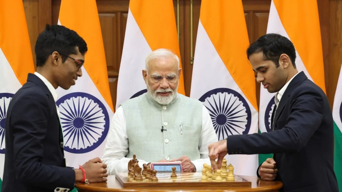pm modi meet chess player
