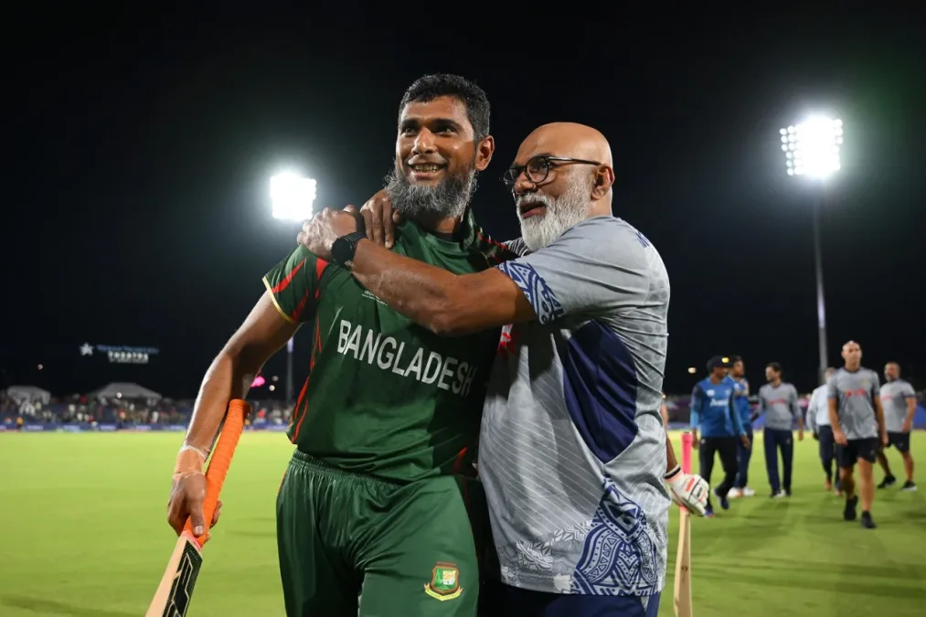 Bangladesh Head Coach Chandika Hathurusinghe suspended