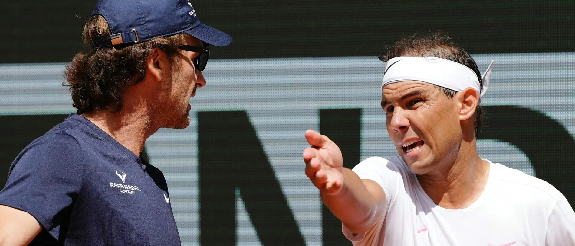 ITF Approves Off-court Coaching