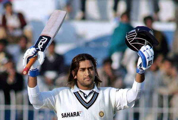 MS Dhoni - Indian Batsman Who Dismissed For 99 In Test Cricket
