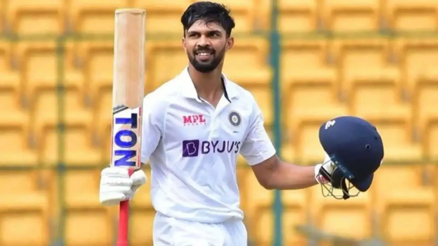INDA vs AUSA: In the first innings, India's innings was limited to only 107 runs, captain Rituraj's bat did not work.