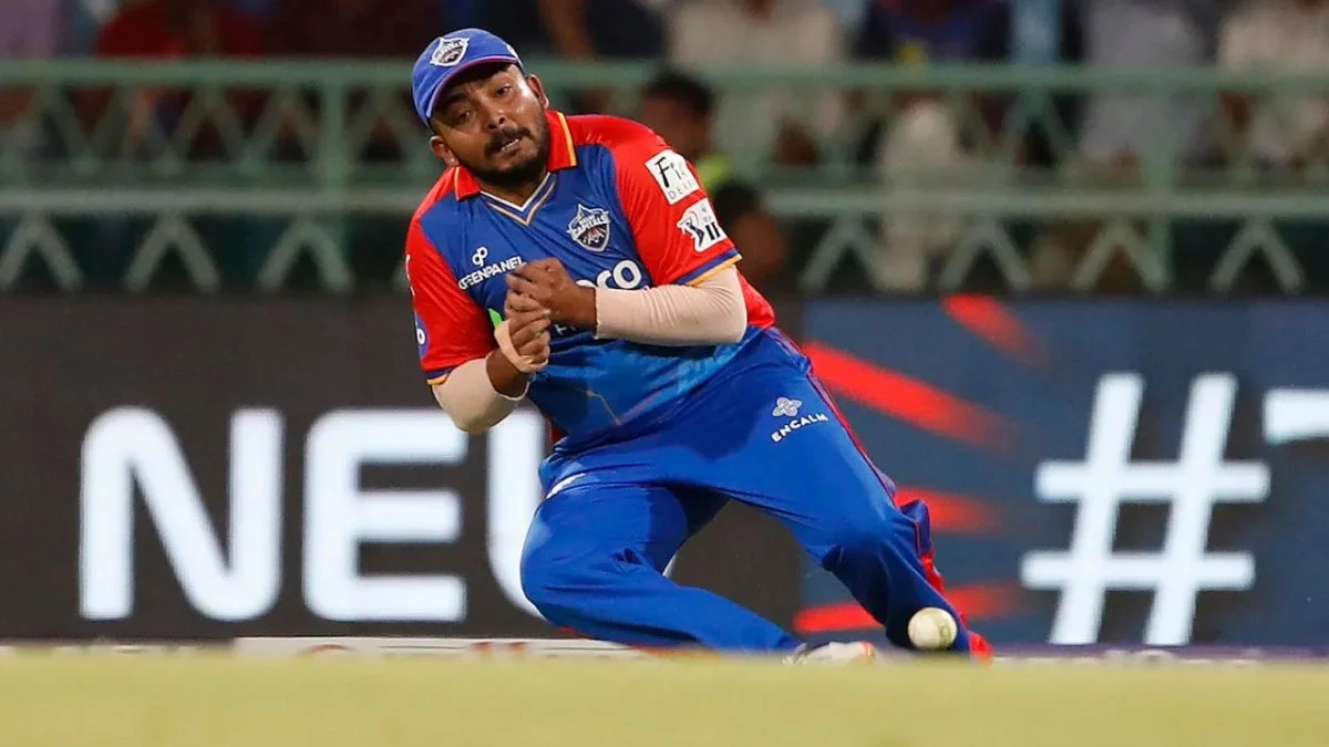 IPL 2025: आईपीएल 2025 के मेगा ऑक्शन में इस युवा भारतीय खिलाड़ी को मिलेगी मोटी रकम, पंजाब किंग्स और मुंबई इंडियंस की है नजर Prithvi Shaw