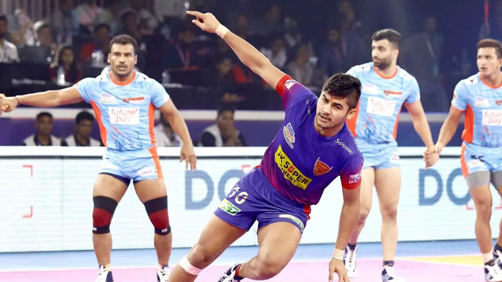 Pro Kabaddi League Season 11: Delhi KC defeated Bengal Warriors and registered its first win of the season, Fazal Annachali's high-5 did not work for the Warriors.