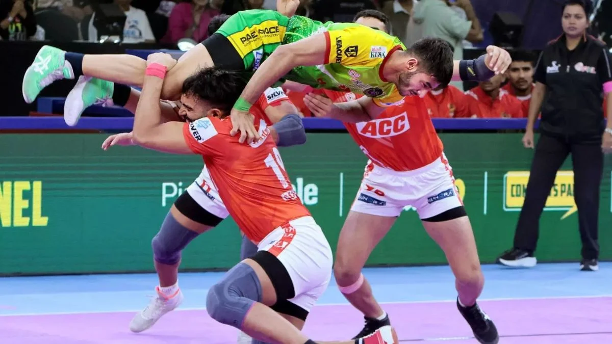 Patna Pirates and Dabang Delhi 