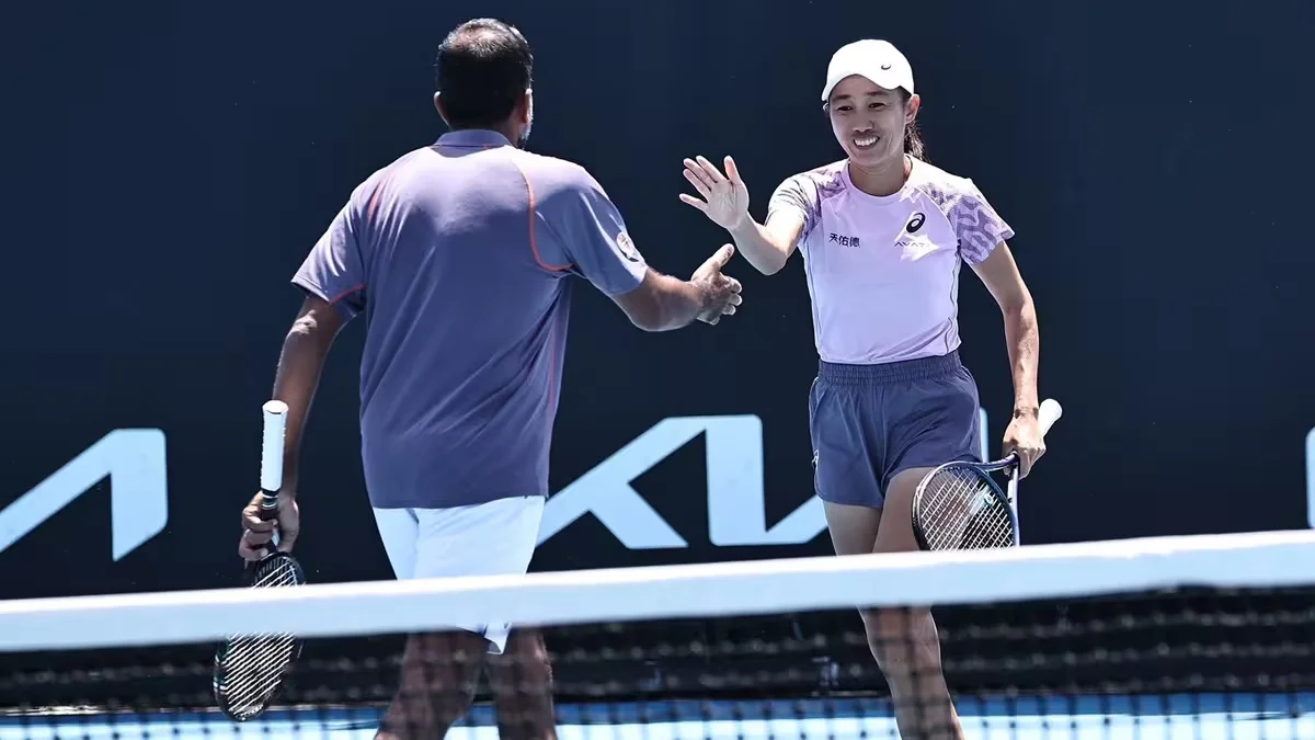 Rohan Bopanna and Zhang Shuai 