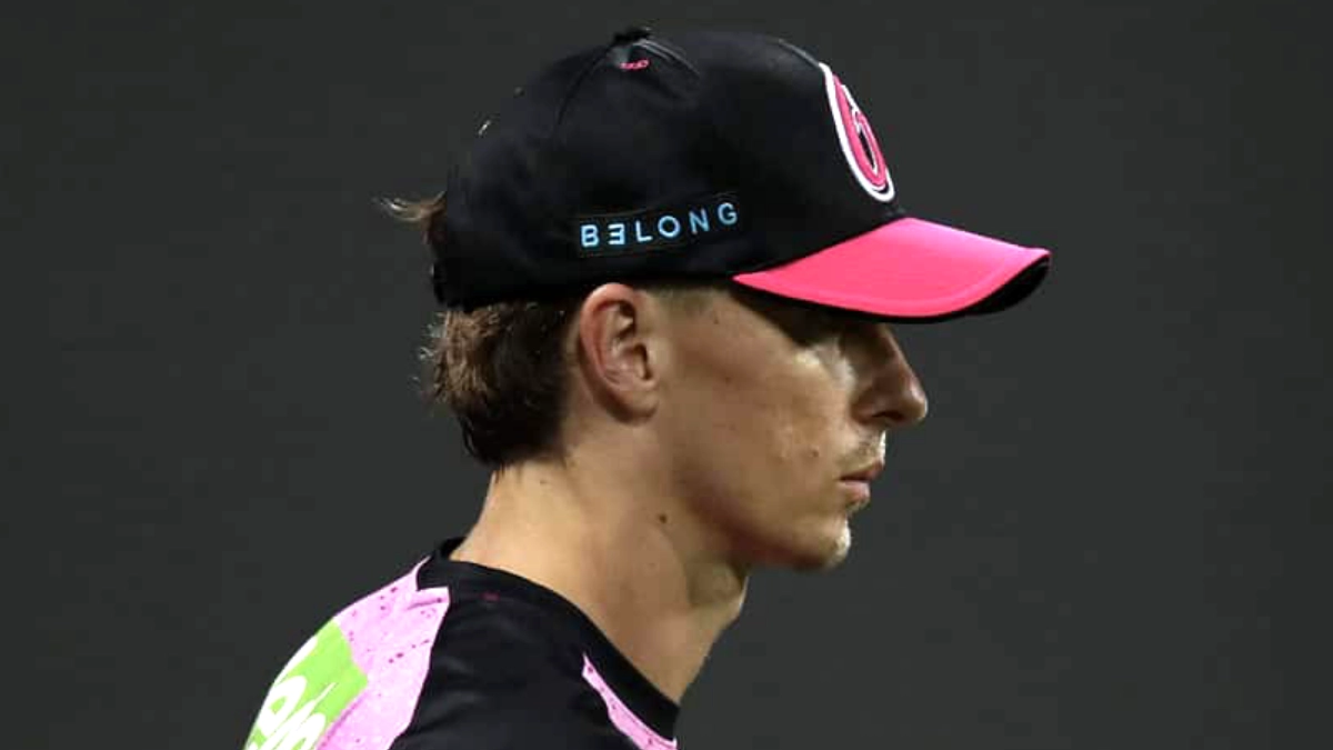 PSL विवाद में टॉम करन ने दी सफाई, बोले- “मैं नहीं रोया था, हालात का सामना करने को तैयार था” Tom Curran Responds to Crying Allegation During India-Pakistan Tensions in PSL 2025