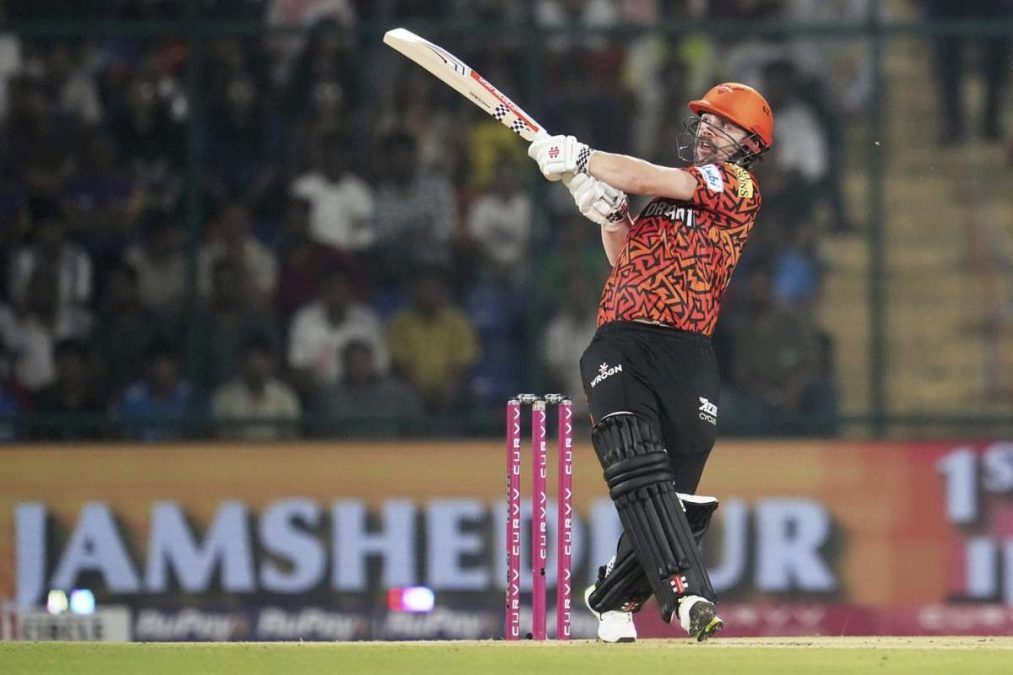 SRH vs KKR: सनराइजर्स हैदराबाद ने टॉस जीतकर चुनी बल्लेबाज़ी, दोनों टीमों की प्लेइंग XI कोई बदलाव नहीं