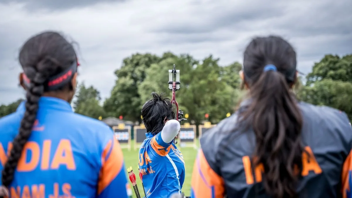 Indian women compound team