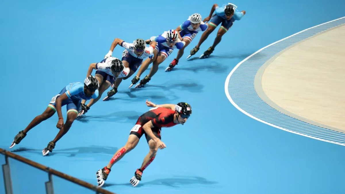 भारत के आनंदकुमार ने रचा इतिहास बने पहले स्केटिंग वर्ल्ड चैंपियन anand velukumar created history -the-first-winner-of-speed-skating-world-championship