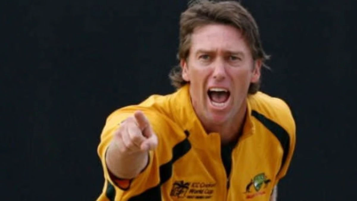 अंपायर बिली बोडेन ने ग्लेन मैक्ग्रा को क्यों दिखाया था रेड कार्ड? जानिए पूरी कहानी Why did umpire Billy Bowden show Glenn McGrath a red card