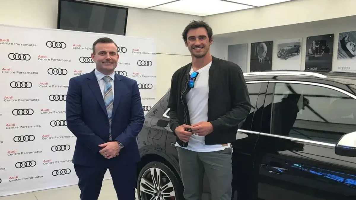Mitchell Starc Networth: IPL से करोड़ों की कमाई, ब्रांड डील्स और आलीशान हवेली, स्टार्क की लग्ज़री लाइफस्टाइल Mitchell Starc Networth