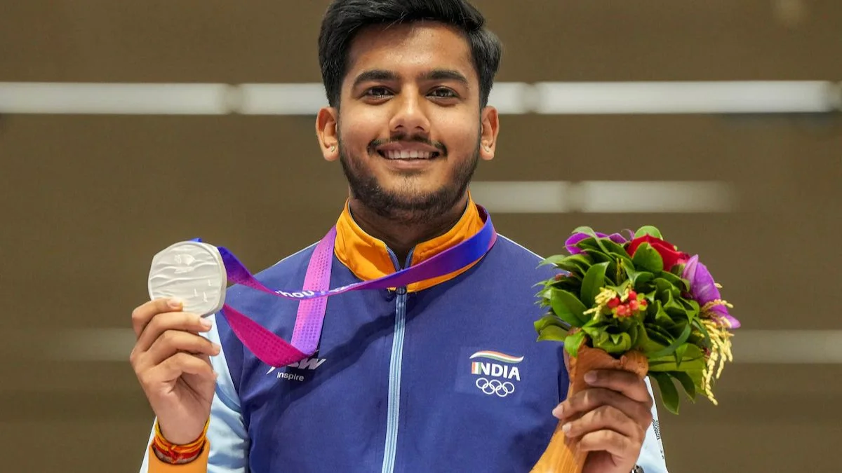 ISSF World Championship: ऐश्वर्या ने जीता रजत पदक, ईशा और राणा की जोड़ी भी रही दूसरे स्थान पर Aishwarya Pratap Singh Tomar