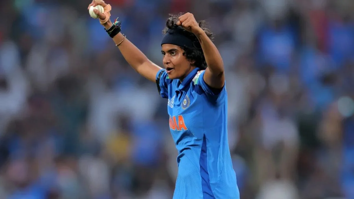 Women's ODI World Cup 2025: जानिए महिला वनडे विश्व कप 2025 में किन गेंदबाजों ने लिए सर्वाधिक विकेट Shri Charani