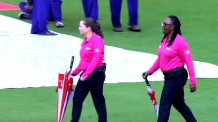 INDW vs SAW: महिला वर्ल्ड कप 2025 फाइनल शुरू होने से पहले बारिश ने डाली खलल, टॉस और मैच में देरी, पढ़ें मौसम के अपडेट्स