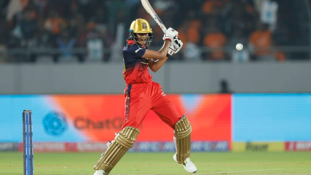 GGW vs RCBW: गौतमी नाइक ने खेली 73 रनों की शानदार पारी, RCB Women ने गुजरात के सामने रखा 179 रनों का लक्ष्य GGW vs RCBW: गौतमी नाइक ने खेली 73 रनों की शानदार पारी, RCB Women ने गुजरात के सामने रखा 179 रनों का लक्ष्य