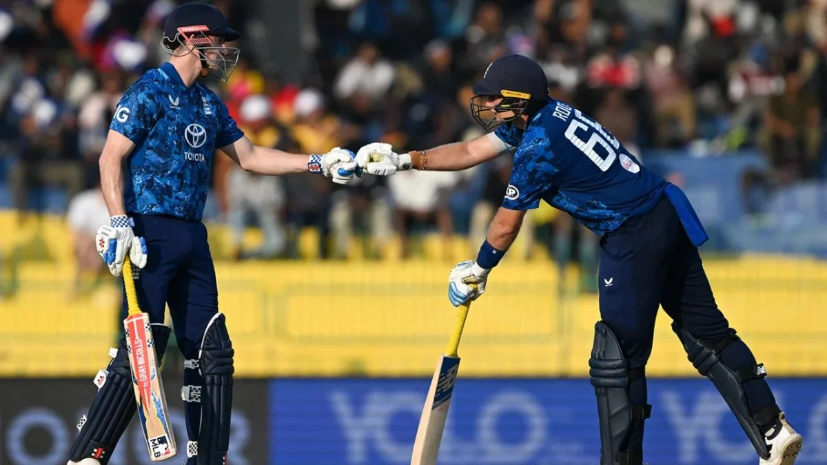 Joe Root and Harry Brook