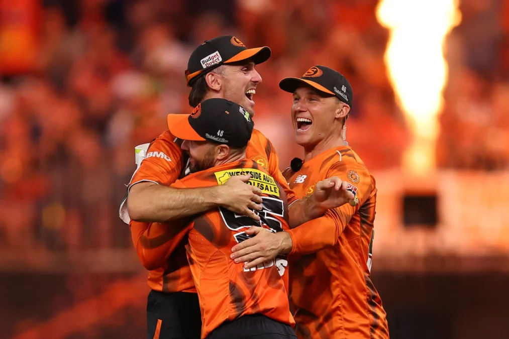 Perth Scorchers celebrate booking their spot in a home final