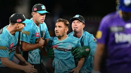 BBL 15: डेविड वॉर्नर की टिप्पणी का जमान खान ने मैदान पर दिया करारा जवाब, आखिरी ओवर में किए 5 रन डिफेंड Zaman Khan bowls a sensational spell in BBL