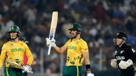 T20 World Cup 2026: मार्कराम ने खेली 86 रनों की ताबड़तोड़ पारी, साउथ अफ्रीका ने न्यूजीलैंड हराकर की सुपर 8 की राह लगभग साफ T20 World Cup 2026: मार्कराम ने खेली 86 रनों की ताबड़तोड़ पारी, साउथ अफ्रीका ने न्यूजीलैंड हराकर की सुपर 8 की राह लगभग साफ