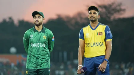 पाकिस्तान और श्रीलंका की टी20 कप्तानी पर छाए संकट के बादल, क्या हटेंगे सलमान अली आगा और दासुन शनाका? Salman Ali Agha and Dasun Shanaka during Pakistan vs Sri Lanka T20 World Cup 2026 match