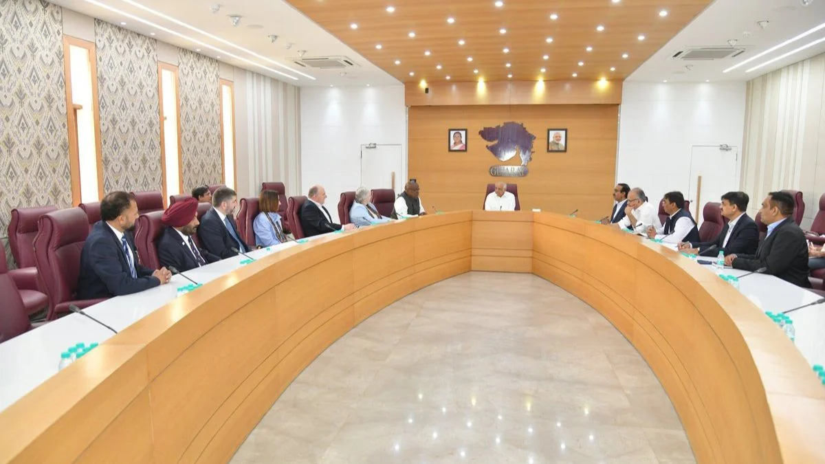 Commonwealth Games Delegation Arrives in India