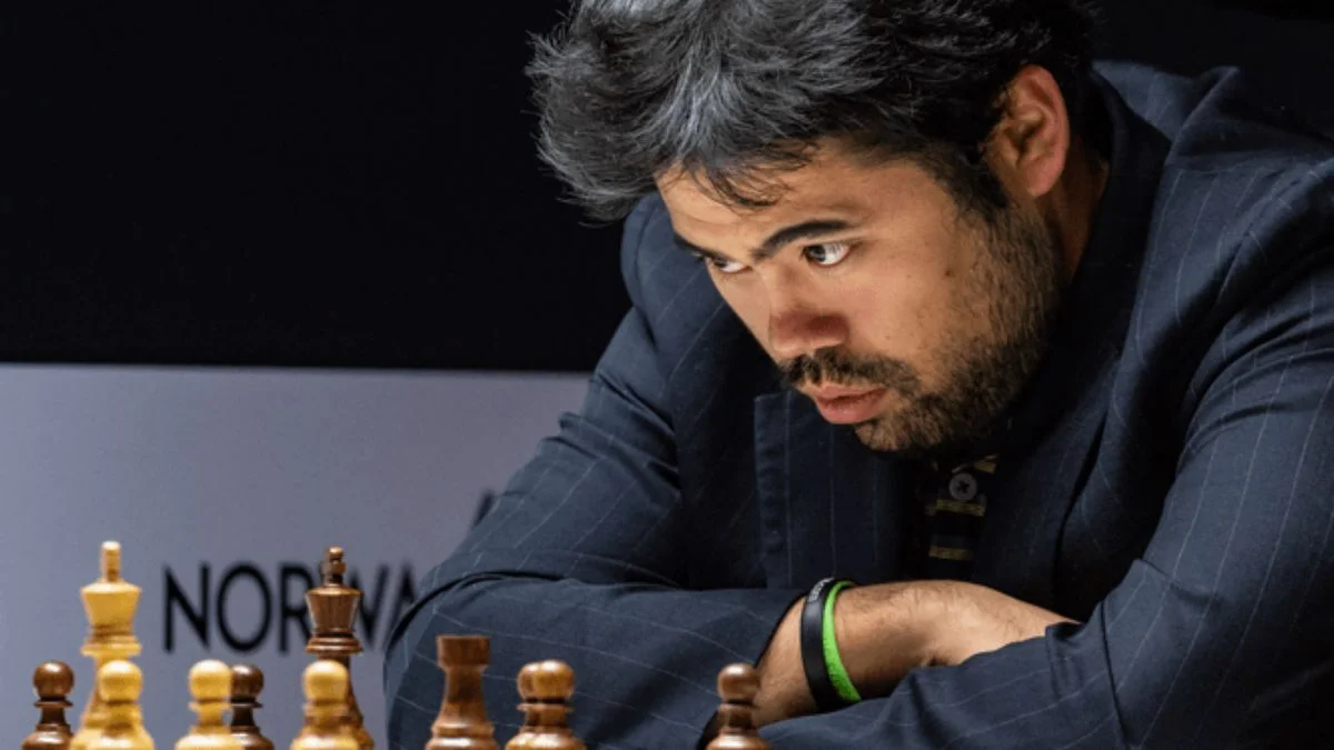 Candidates Tournament: क्या हम ईरान में मोसाद के एजेंट हैं, असंतुलित 'एंटी-चीटिंग' पर नाकामुरा ने फीडे पर कसा तंज Hikaru Nakamura