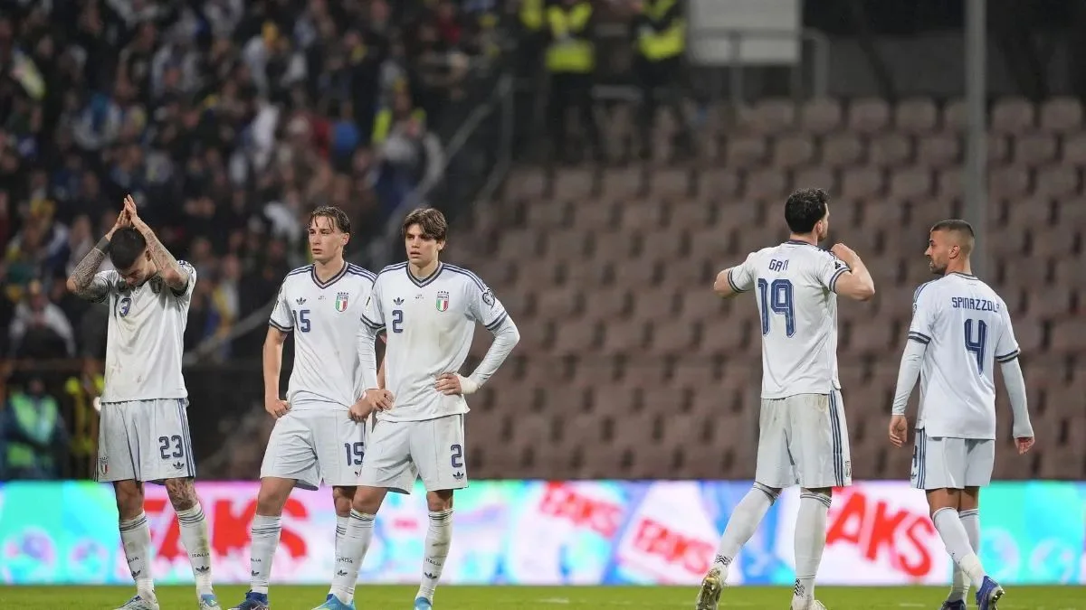 FIFA World Cup 2026: पेनल्टी शूटआउट में मिली इटली को हार, लगातार तीसरी बार नहीं कर पाए फीफा वर्ल्ड कप के लिए क्वालिफाई Italy Football Team