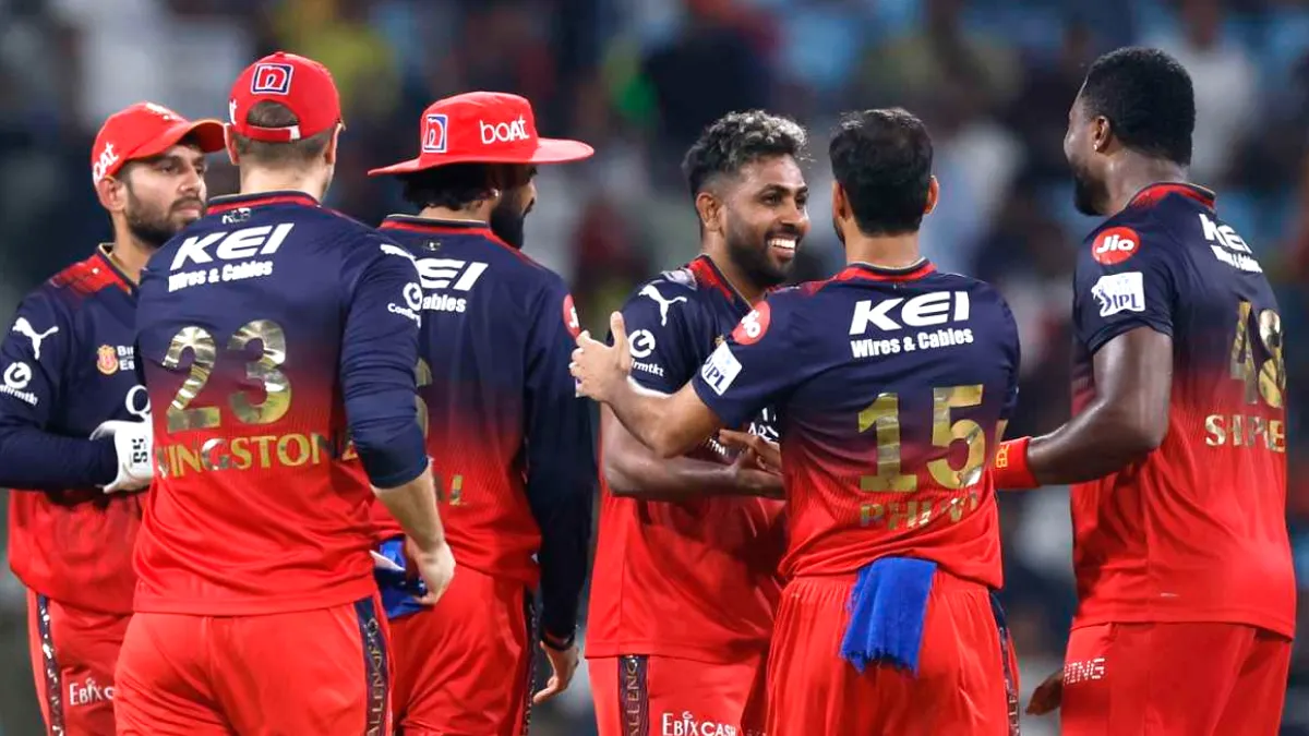 आईपीएल 2026 में RCB को लग सकता है बड़ा झटका, इस अन्तर्राष्ट्रीय खिलाड़ी ने खटखटाया कोर्ट का दरवाजा आईपीएल 2026 में RCB को लग सकता है बड़ा झटका, इस अन्तर्राष्ट्रीय खिलाड़ी ने खटखटाया कोर्ट का दरवाजा