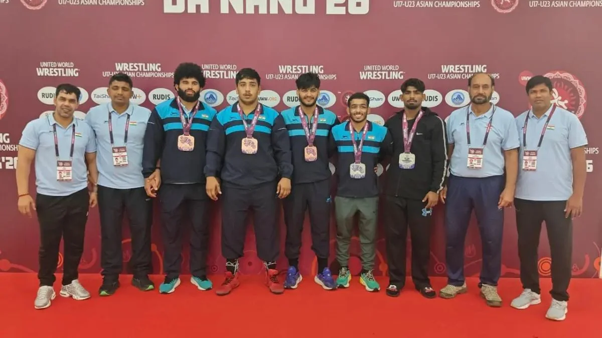 Indian Wrestlers