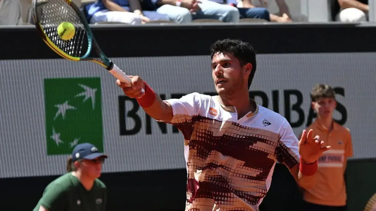 French Open 2026: महिला अंपायर पर 'अभद्र' कमेंट के चलते एडोल्फो डेनियल पर लगा फ्रेंच ओपन इतिहास का सबसे बड़ा जुर्माना Adolfo Daniel Vallejo