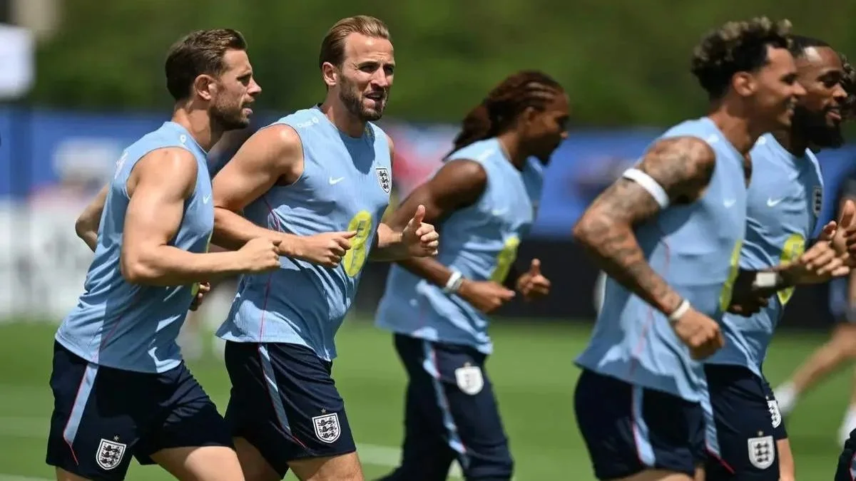 FIFA World Cup 2026 से ठीक पहले दहला अमेरिका, इंग्लैंड के बेस कैंप के पास हुई गोलीबारी England Football team