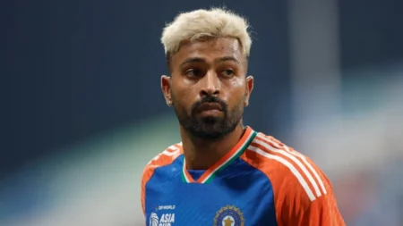 अफगानिस्तान वनडे से पहले टीम इंडिया को लगा बड़ा झटका, दिग्गज ऑलराउंडर चोट के चलते पूरी सीरीज से हुआ बाहर अफगानिस्तान वनडे से पहले टीम इंडिया को लगा बड़ा झटका, दिग्गज ऑलराउंडर चोट के चलते पूरी सीरीज से हुआ बाहर